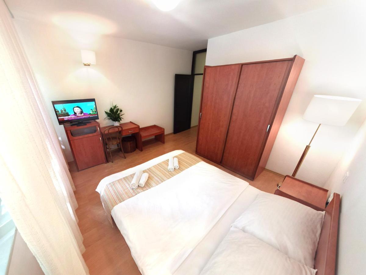 Hotel Lucija Most na Soči Exteriör bild