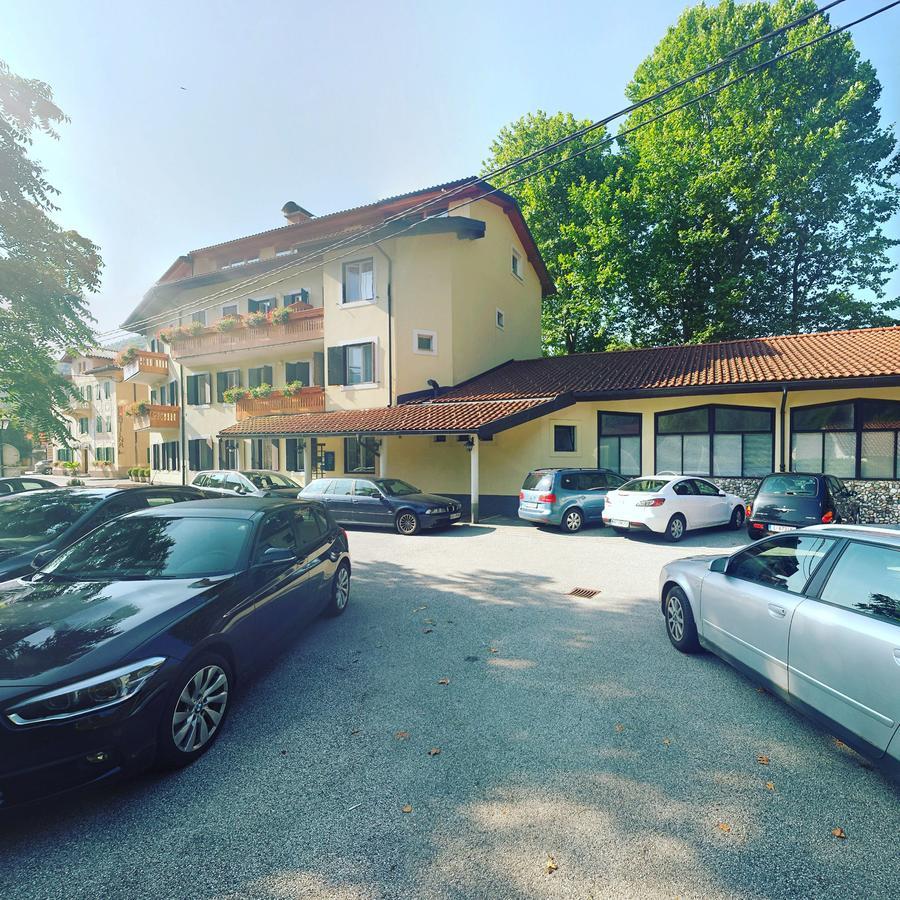 Hotel Lucija Most na Soči Exteriör bild